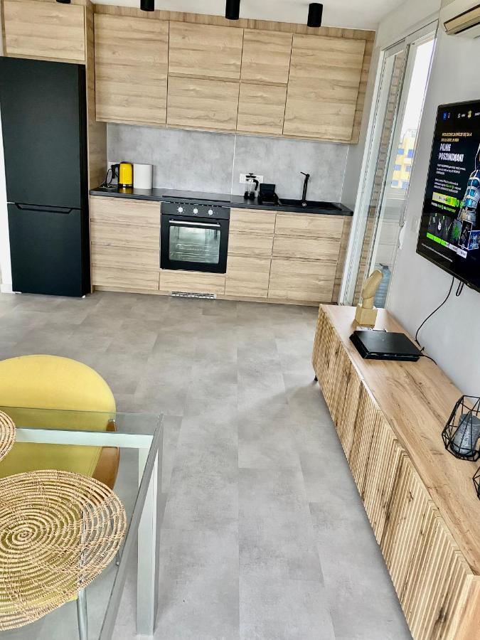 Apartamento A 100 Metros De La Playa Con Grande Terraza Y Vistas Al Mar دياموز المظهر الخارجي الصورة